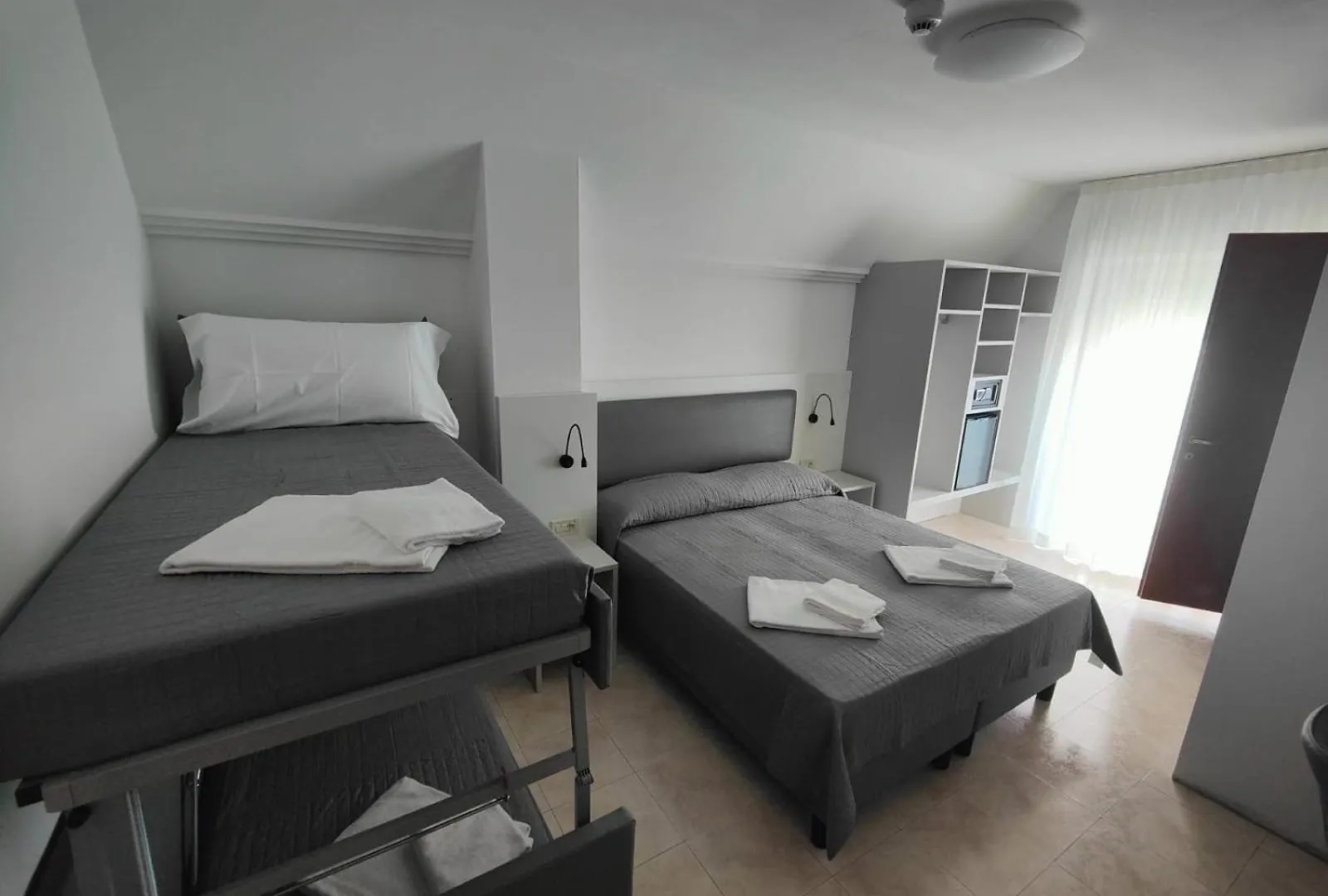 Hotel Astromare 3*, Lido di Jesolo Italia