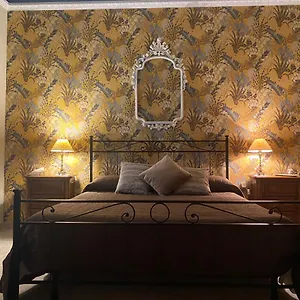 La Dimora Di Vesta Couette-café Lecce
