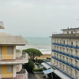 Vela - Walterigato Solo Per Famiglie Lido di Jesolo